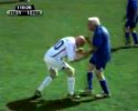 Le coup de boule de Zidane à ... 80 ans !